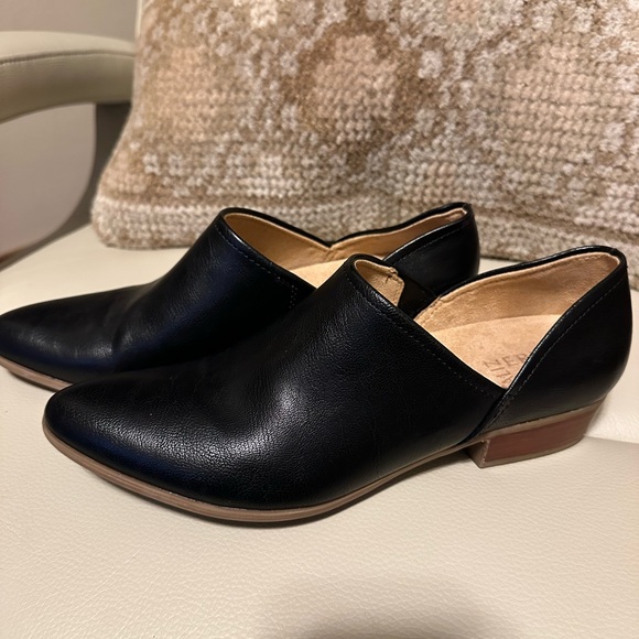Naturalizer Black  Leather Women Shoes - Picture 1 of 7